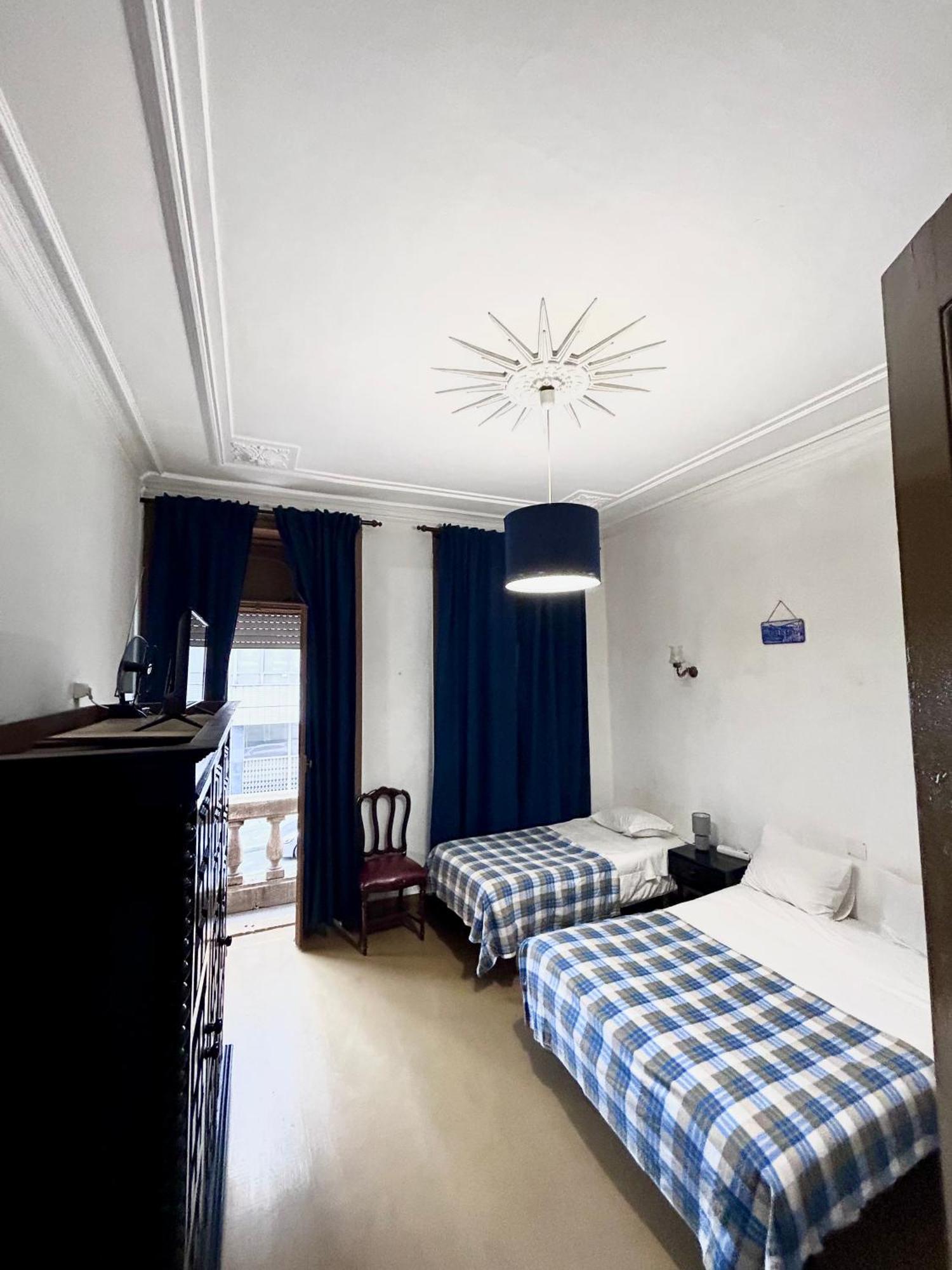 Monte Sinai Guest House OOporto Esterno foto