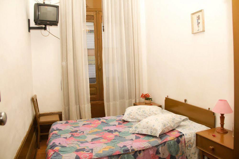 Monte Sinai Guest House OOporto Esterno foto